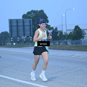 Runner Photo 7586723