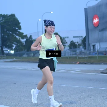 Runner Photo 7586727