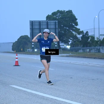Runner Photo 7586749