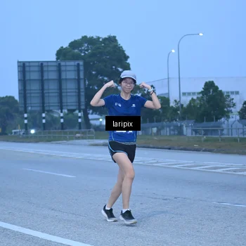 Runner Photo 7586752