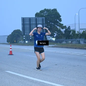 Runner Photo 7586755