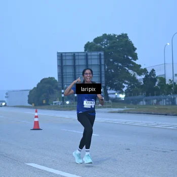 Runner Photo 7586778