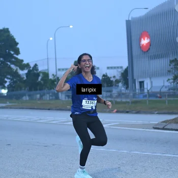 Runner Photo 7586779