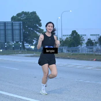 Runner Photo 7586815