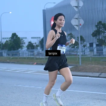 Runner Photo 7586823