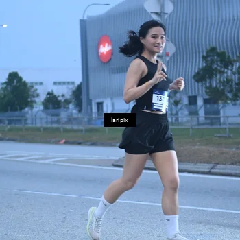 Runner Photo 7586825