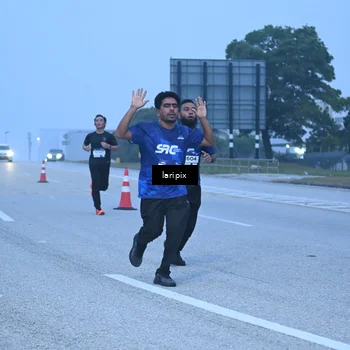 Runner Photo 7586827