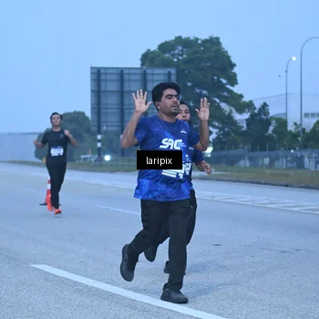 Runner Photo 7586830