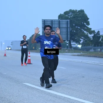 Runner Photo 7586833