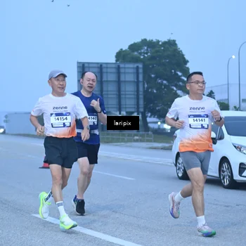 Runner Photo 7586854