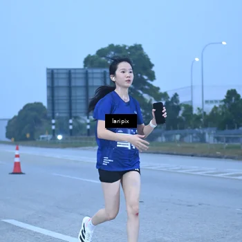 Runner Photo 7586855
