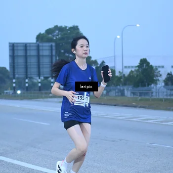 Runner Photo 7586858