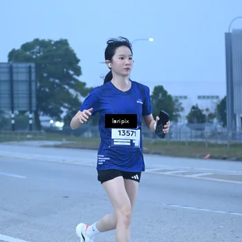 Runner Photo 7586862