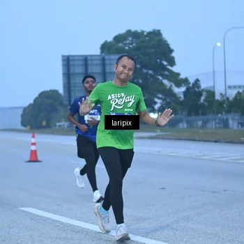 Runner Photo 7586866