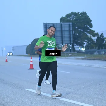 Runner Photo 7586871