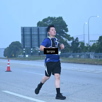 Runner Photo 7586885