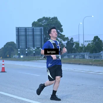 Runner Photo 7586886