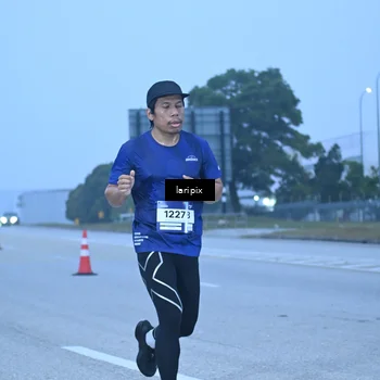 Runner Photo 7586895