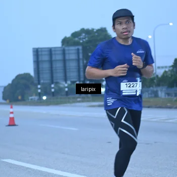 Runner Photo 7586903