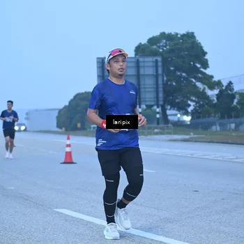 Runner Photo 7586908