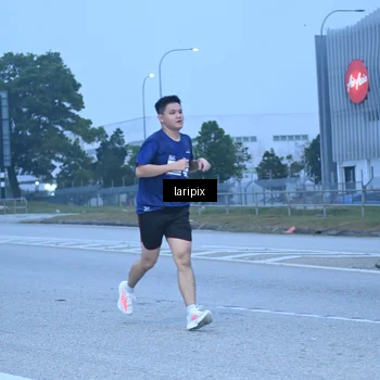 Runner Photo 7586930
