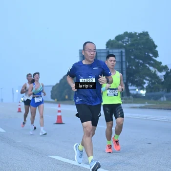 Runner Photo 7586934