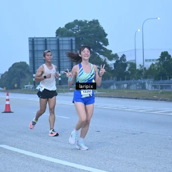 Runner Photo 7586954
