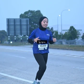 Runner Photo 7586959