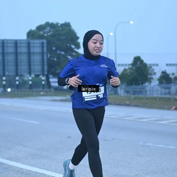 Runner Photo 7586961