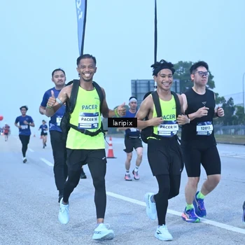Runner Photo 7586962