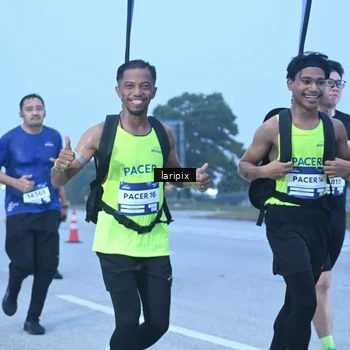 Runner Photo 7586966