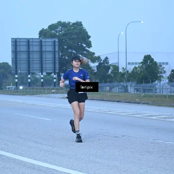 Runner Photo 7586979