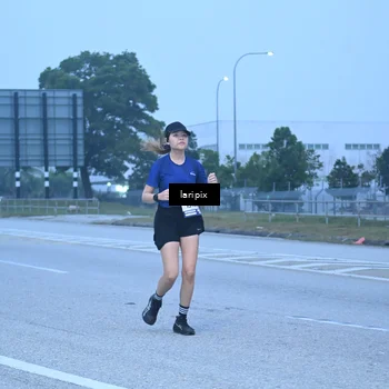 Runner Photo 7586983