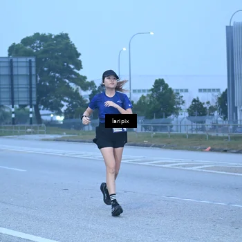 Runner Photo 7586985