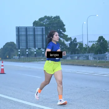 Runner Photo 7586993
