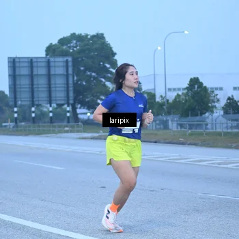 Runner Photo 7586998