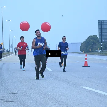 Runner Photo 7587004