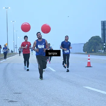 Runner Photo 7587007