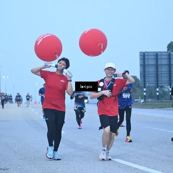 Runner Photo 7587023