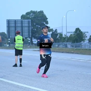 Runner Photo 7587032