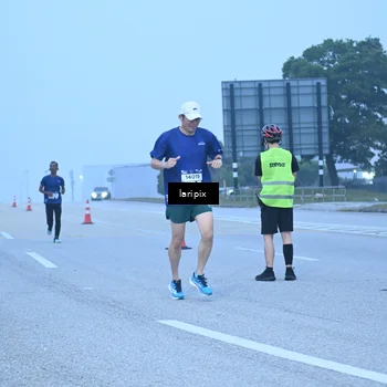 Runner Photo 7587037