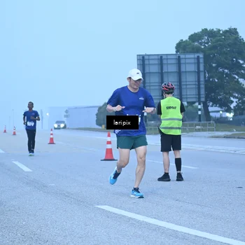 Runner Photo 7587039