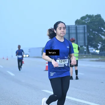 Runner Photo 7587048