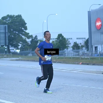 Runner Photo 7587051