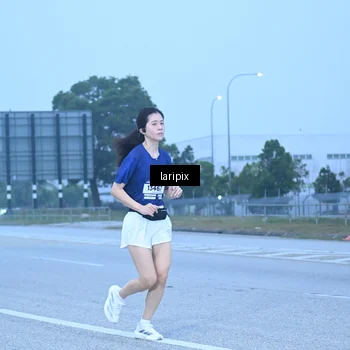 Runner Photo 7587063