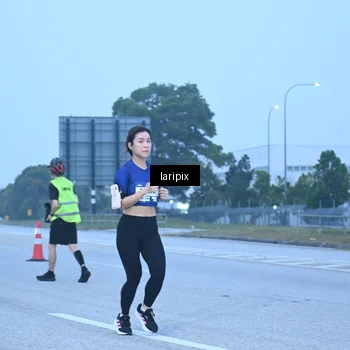 Runner Photo 7587068