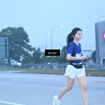 Runner Photo 7587072