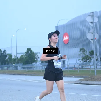 Runner Photo 7587169