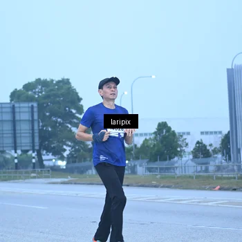 Runner Photo 7587174