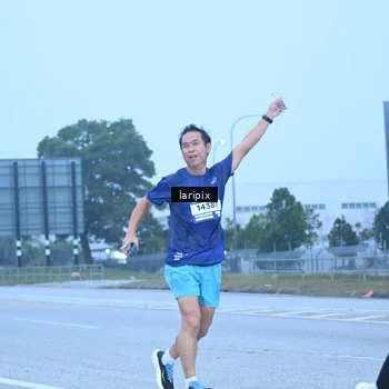 Runner Photo 7587232